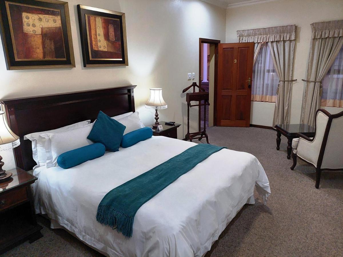 26 On Chamberlain Guest House Куінстаун Екстер'єр фото