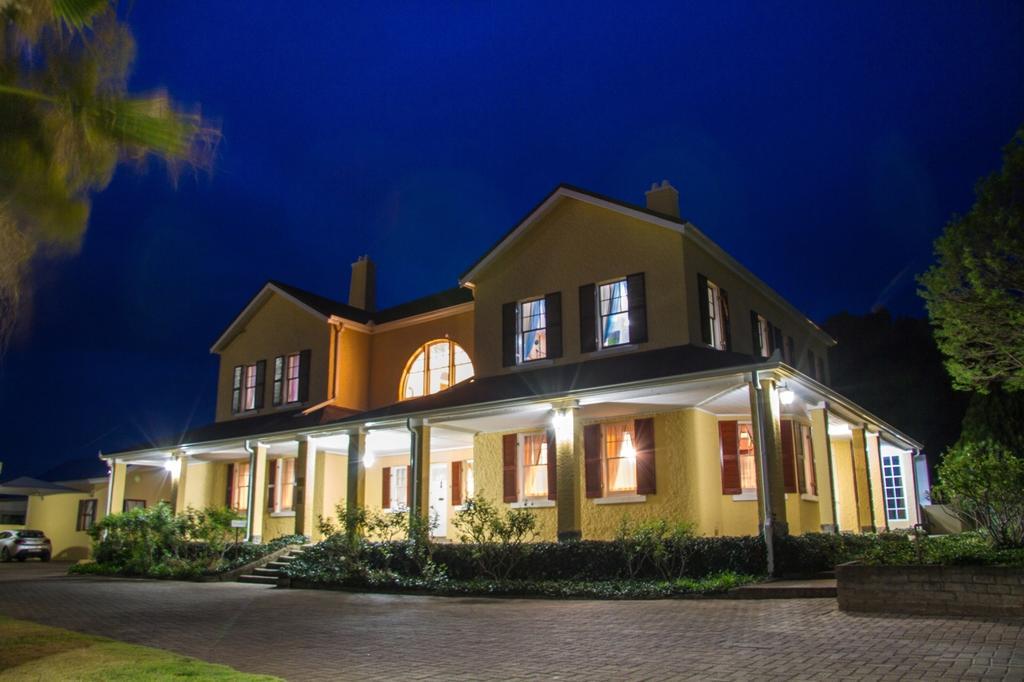 26 On Chamberlain Guest House Куінстаун Екстер'єр фото