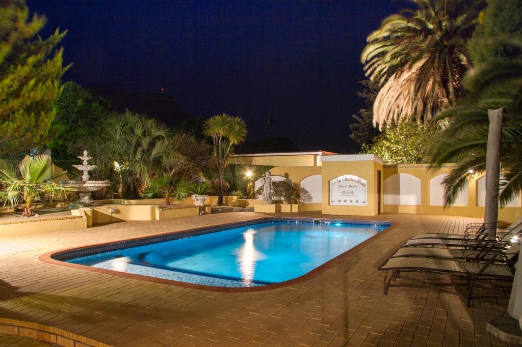 26 On Chamberlain Guest House Куінстаун Екстер'єр фото